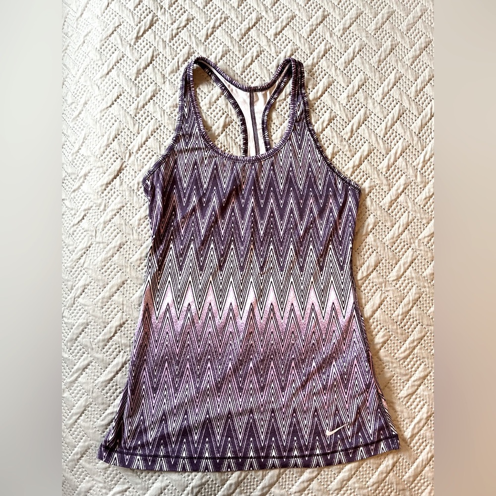 Nike active tank